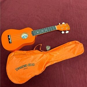 Diamond head soprano ukulele